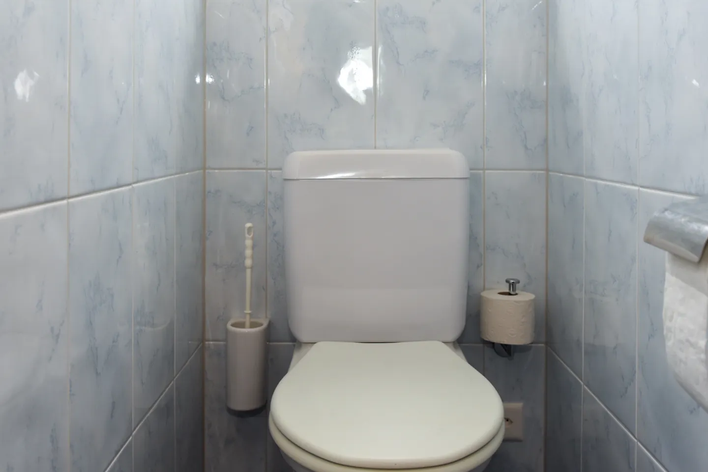 Maison individuelle avec grand atelier et nombreux espaces de stationnement - Photo 10 sur 13