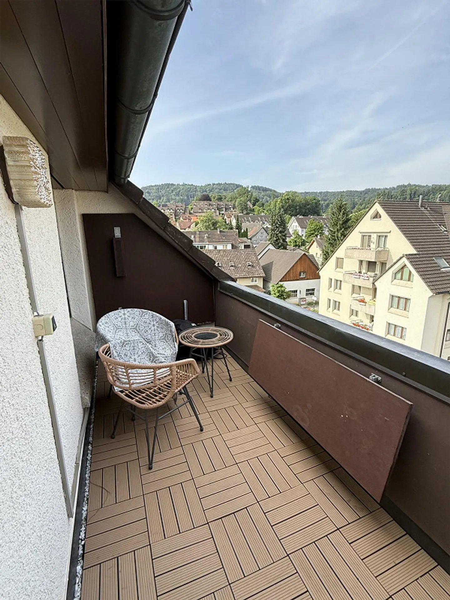 Appartamento duplex di 4,5 stanze incluso posto auto - Foto 3 di 11