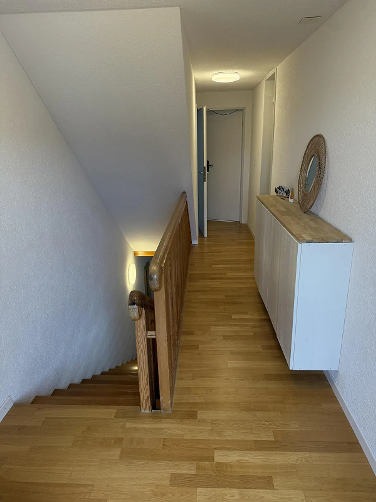 Appartamento duplex di 4,5 stanze incluso posto auto - Foto 6 di 11