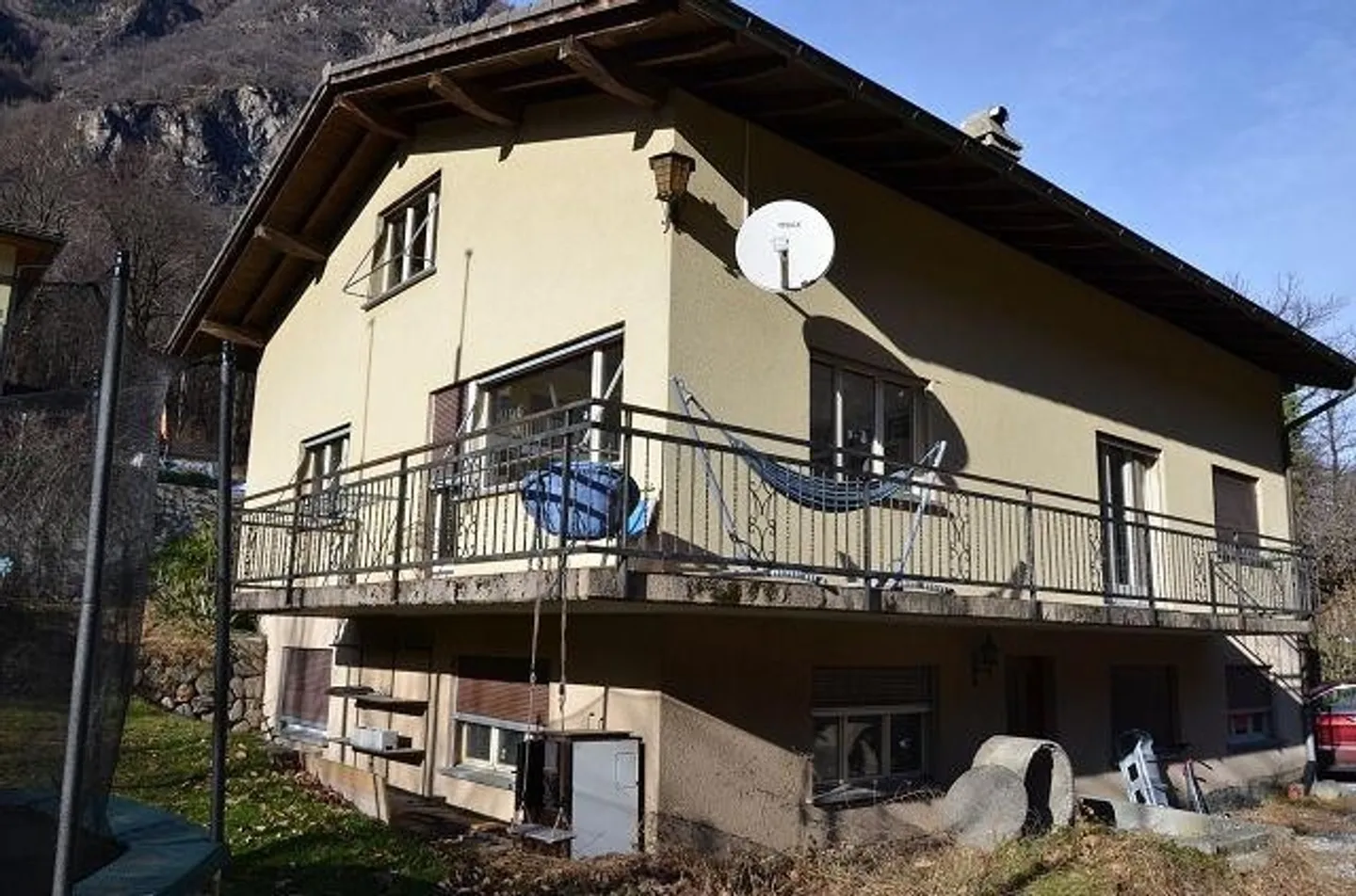 Casa singola in affitto - Foto 2 di 20