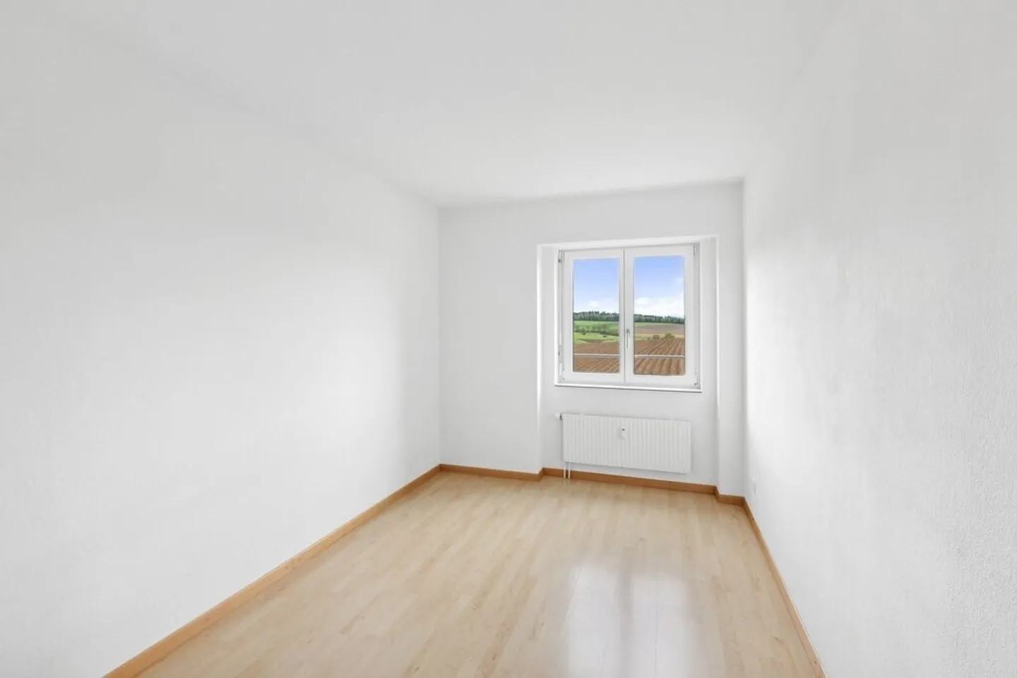 Your new living space - Photo 3 of 7