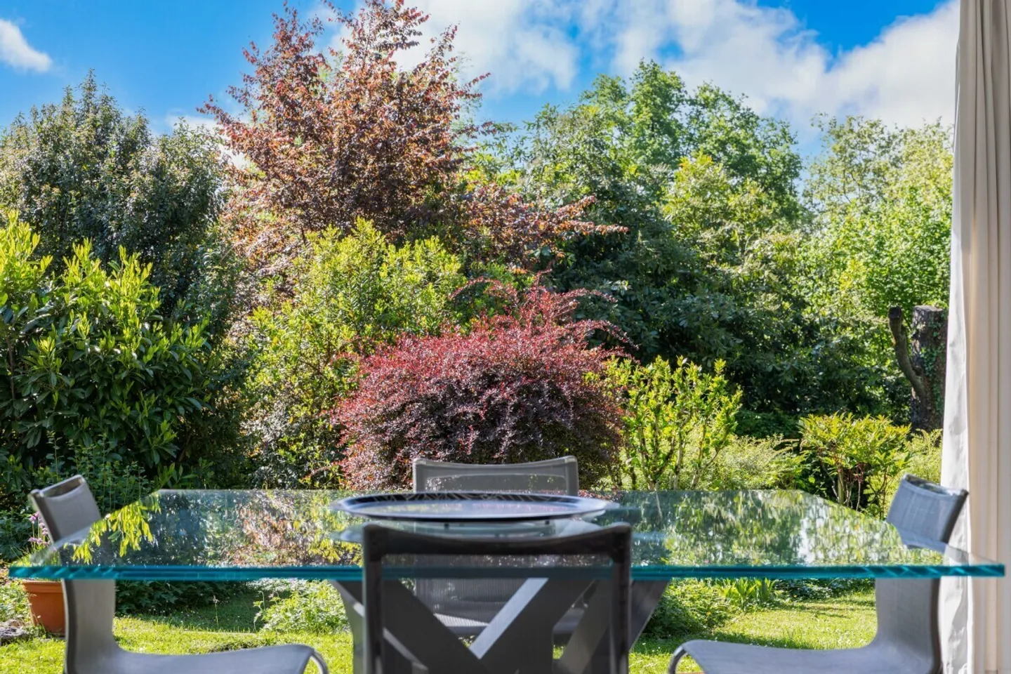 Architektenvilla in der Natur - Foto 3 von 12