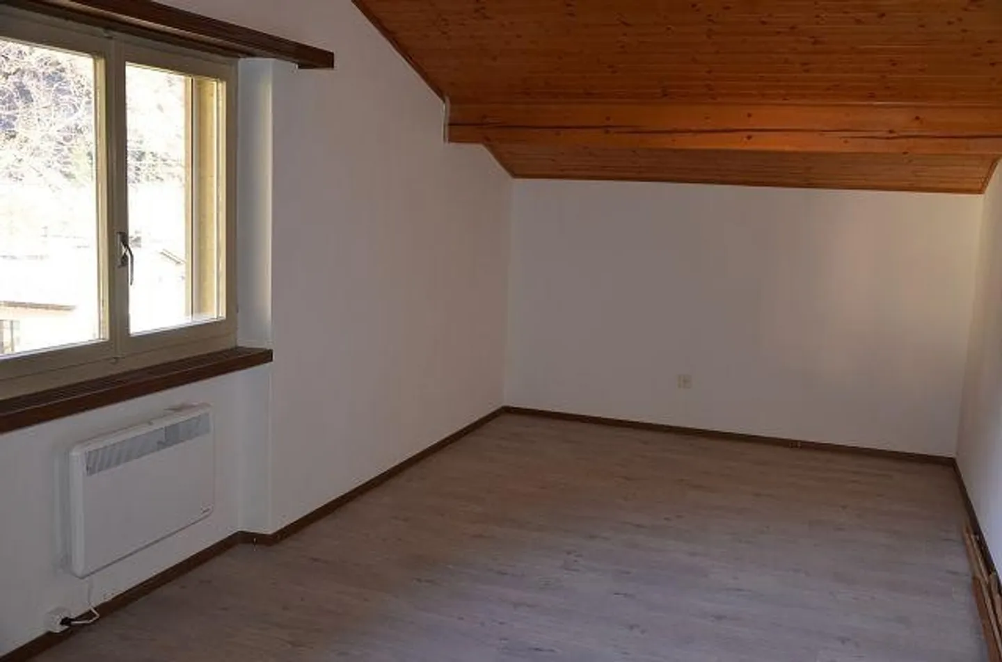 Casa singola in affitto - Foto 8 di 20