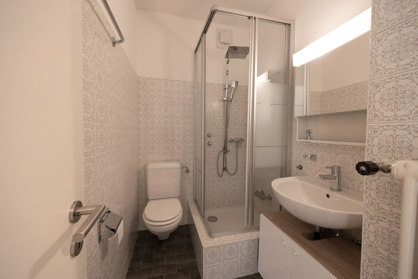 4.5-room apartment in the green with swimming pool - Photo 16 of 24