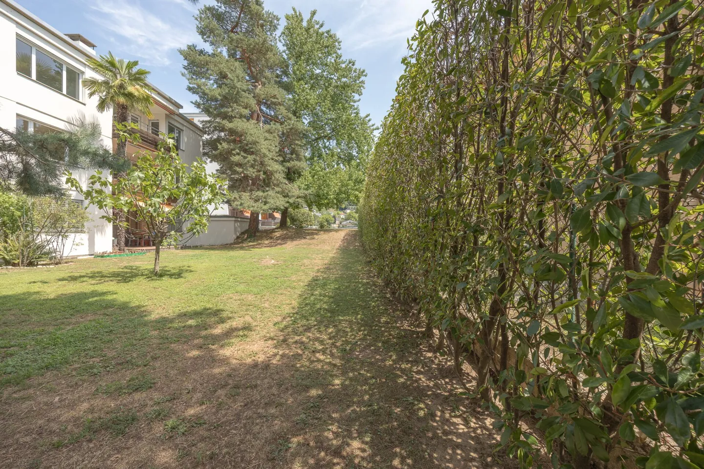 4.5-room apartment in the green with swimming pool - Photo 19 of 24