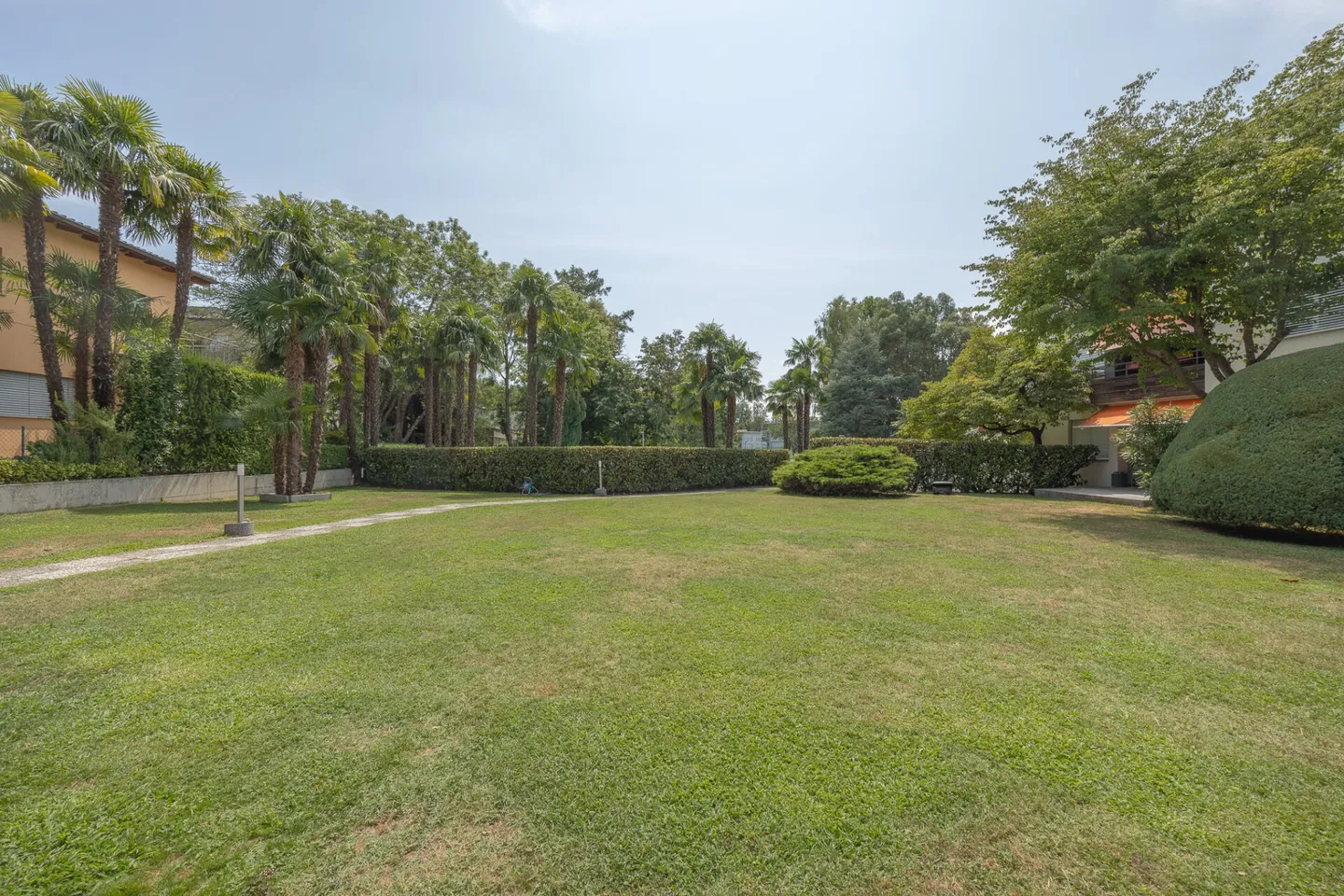 4.5-room apartment in the green with swimming pool - Photo 20 of 24