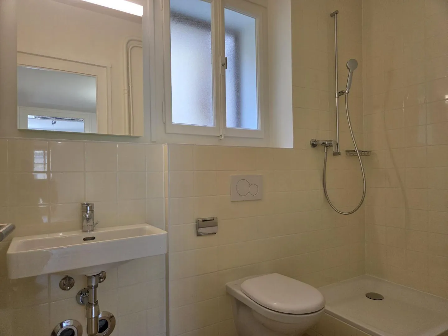 Renovierte Büros - 49 m² im Herzen von Genf - Foto 8 von 8