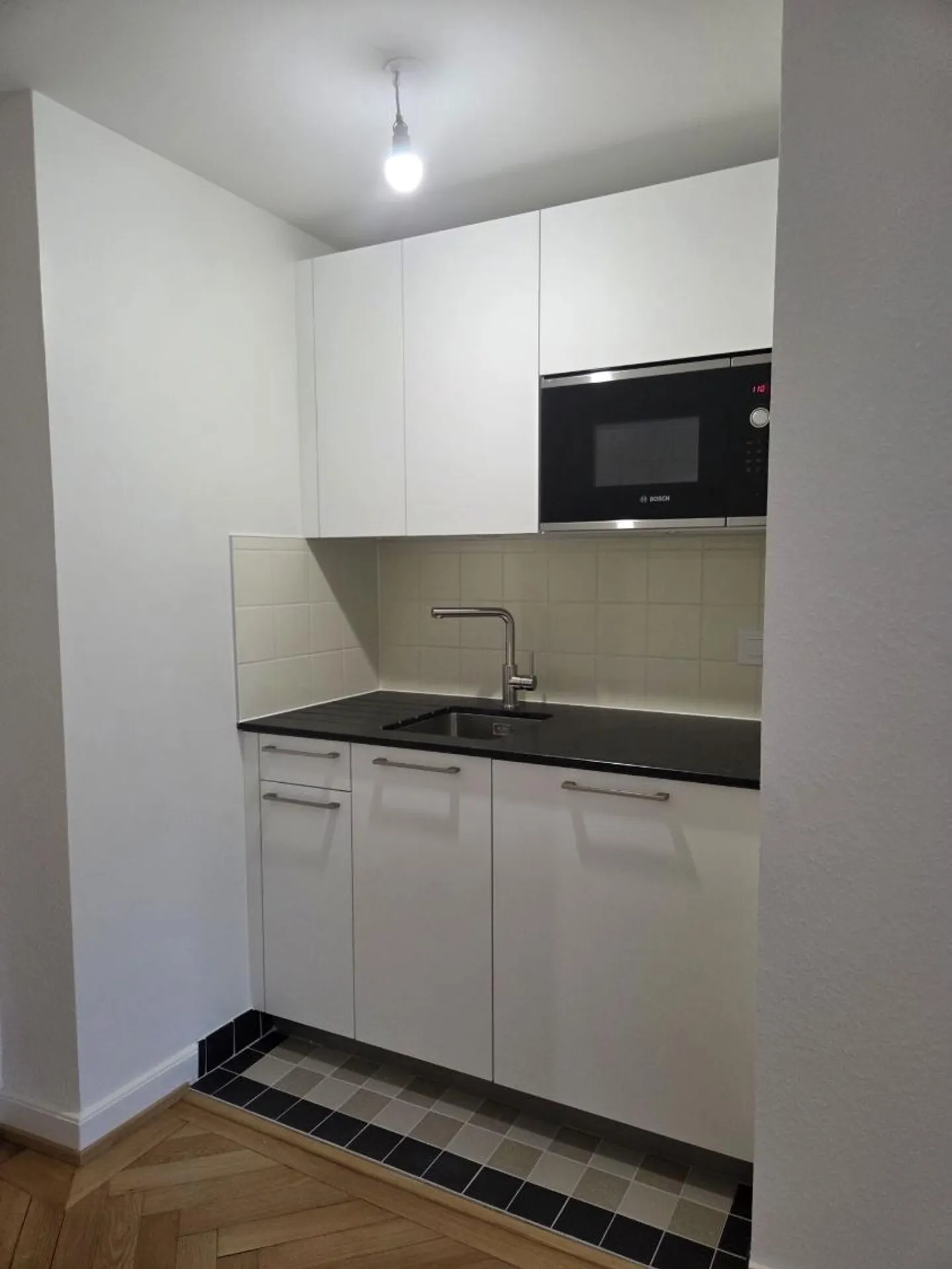 Renovierte Büros - 49 m² im Herzen von Genf - Foto 5 von 8