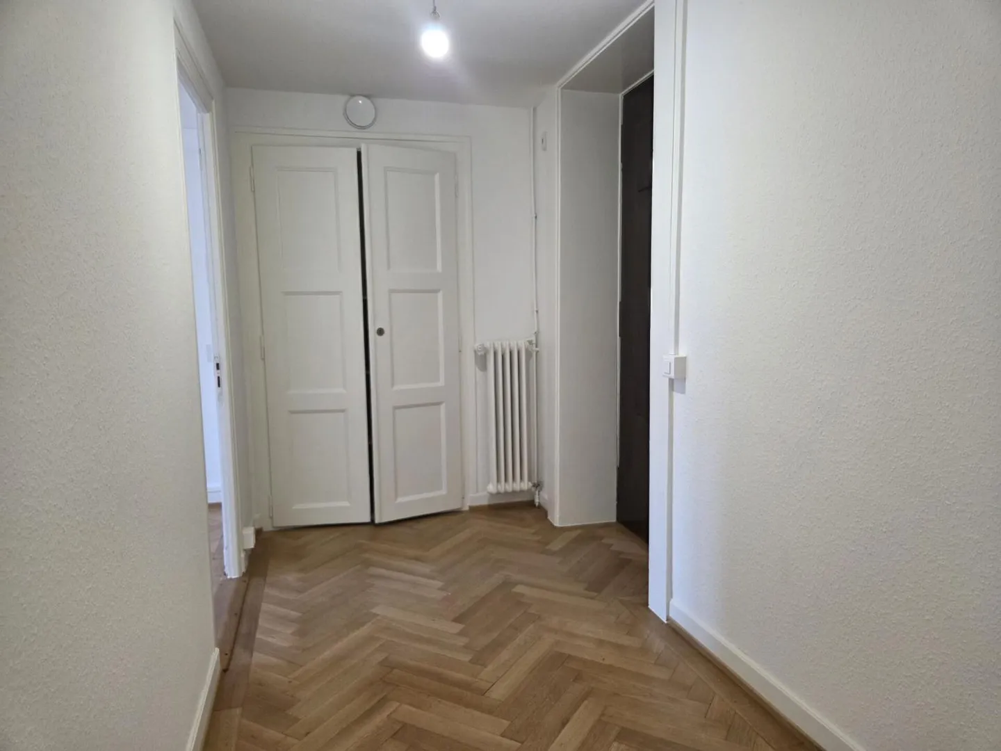 Renovierte Büros - 49 m² im Herzen von Genf - Foto 6 von 8