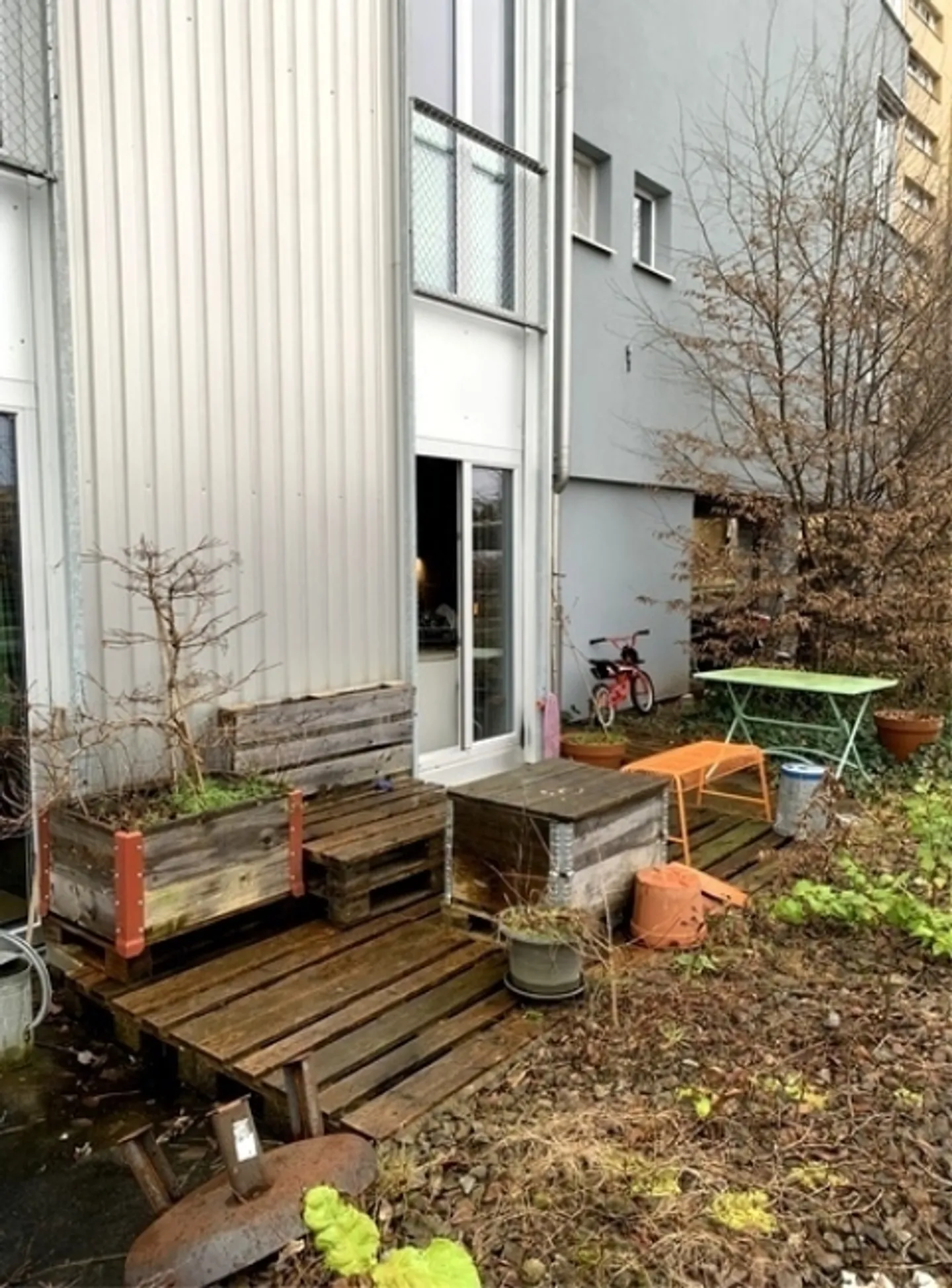 3 STANZE-LOFT A BERN - AUSSERHOLLIGEN, ARREDATO, TEMPORANEO - Foto 8 di 10