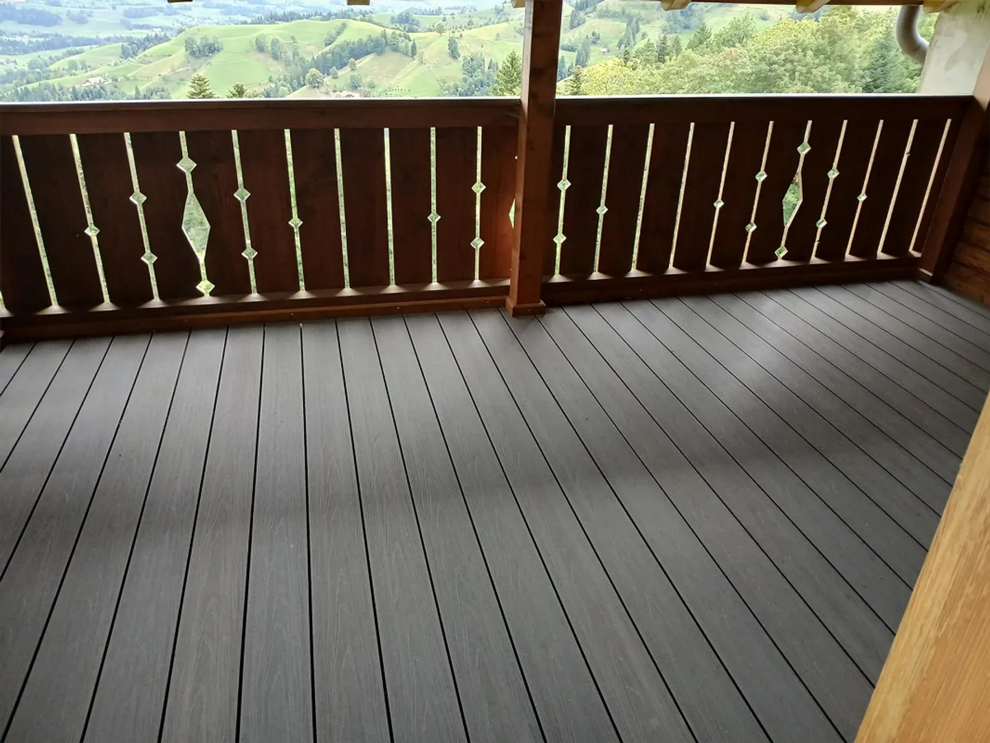 5-Zi. Ferien - Wohnung  auf 1027 M. mit Bergblick über dem Nebelmeer - Foto 6 von 16