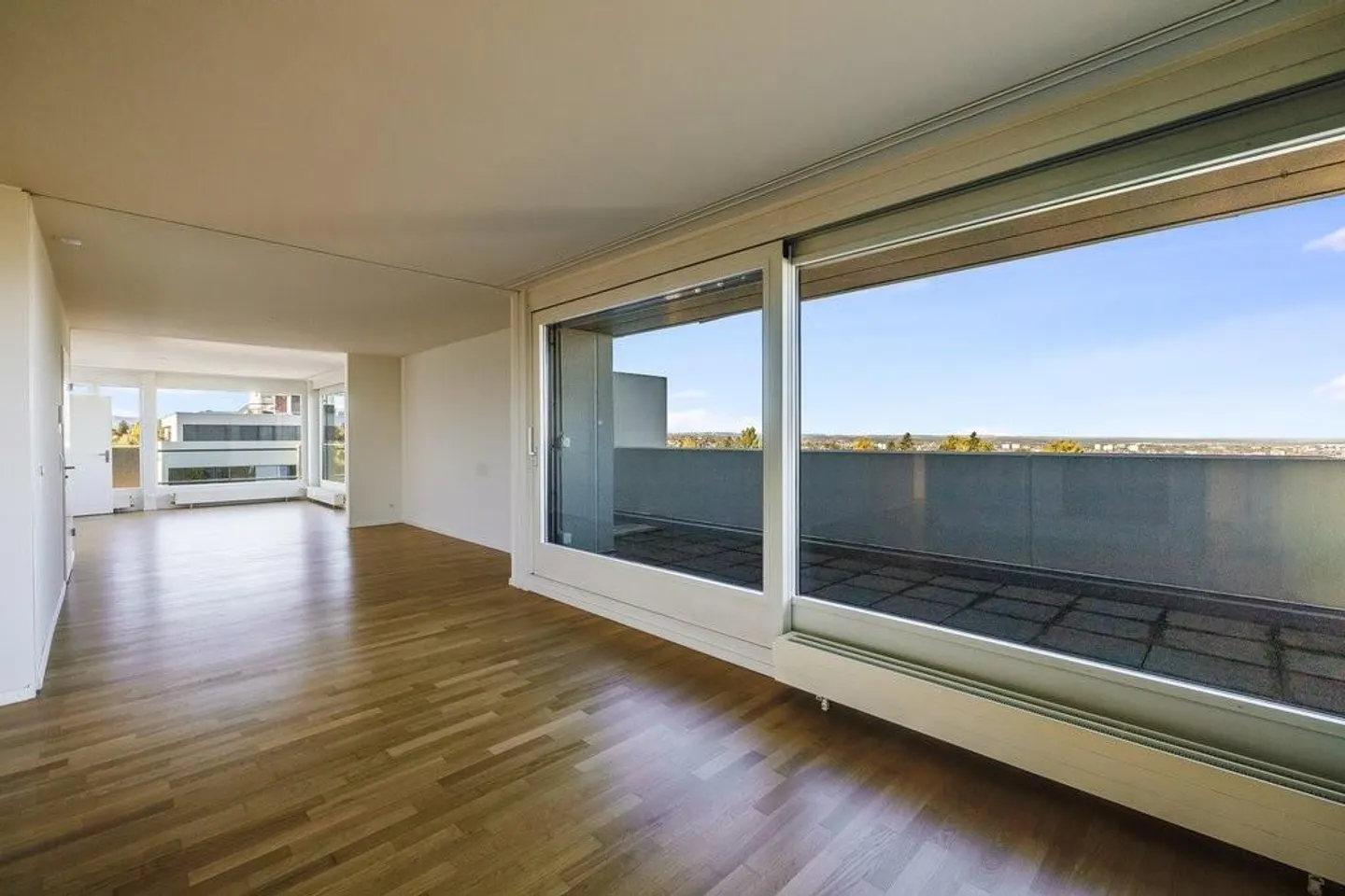 Penthouse au-dessus des toits de Bâle - Photo 7 sur 11