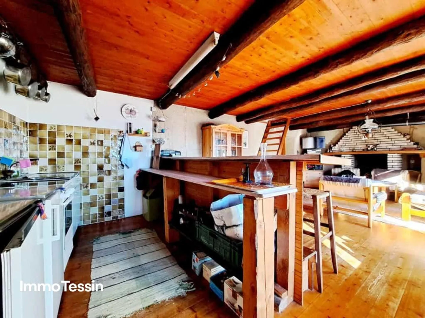 Large Rustic House in a Secluded Location, Embedded in a Forest Clearing - Photo 10 of 13