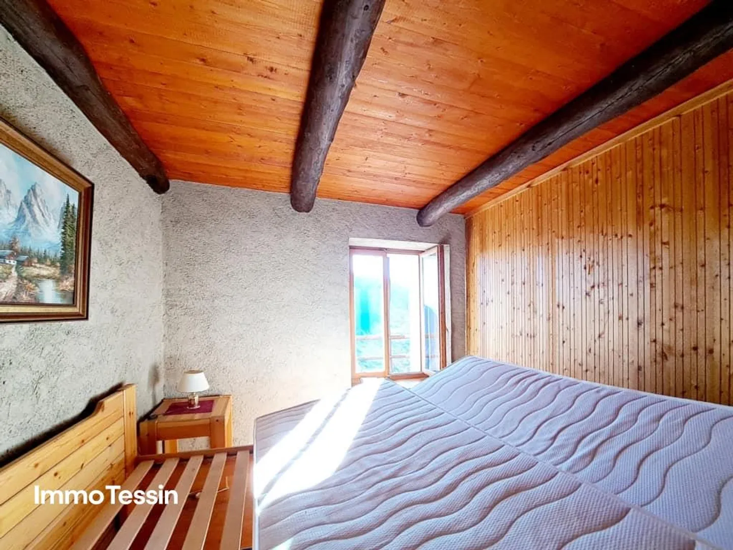 Large Rustic House in a Secluded Location, Embedded in a Forest Clearing - Photo 11 of 13