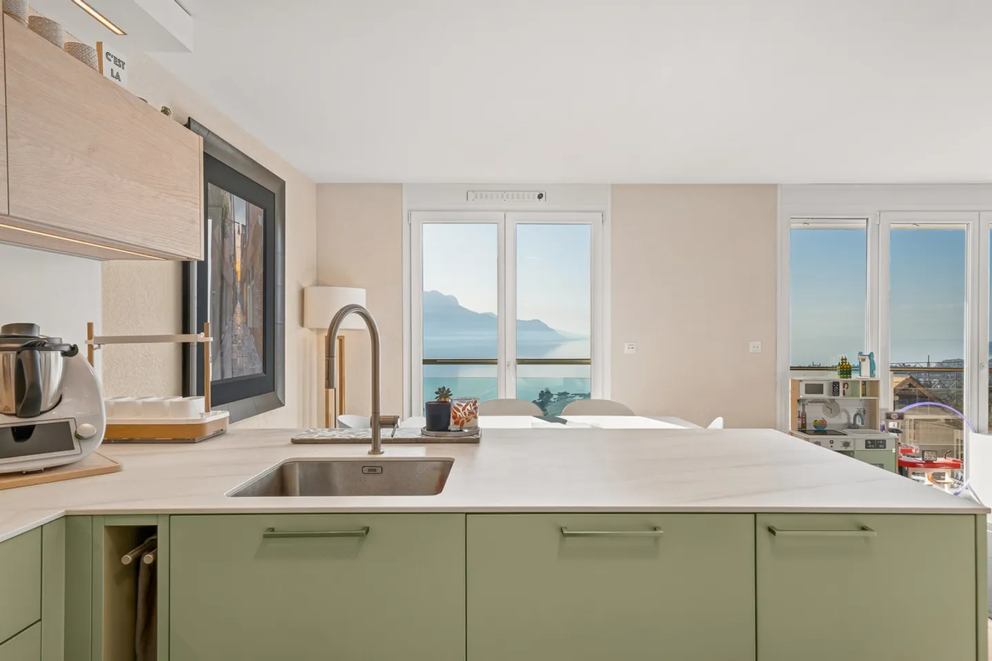 Appartement Magnifique avec Vue - Photo 5 sur 14