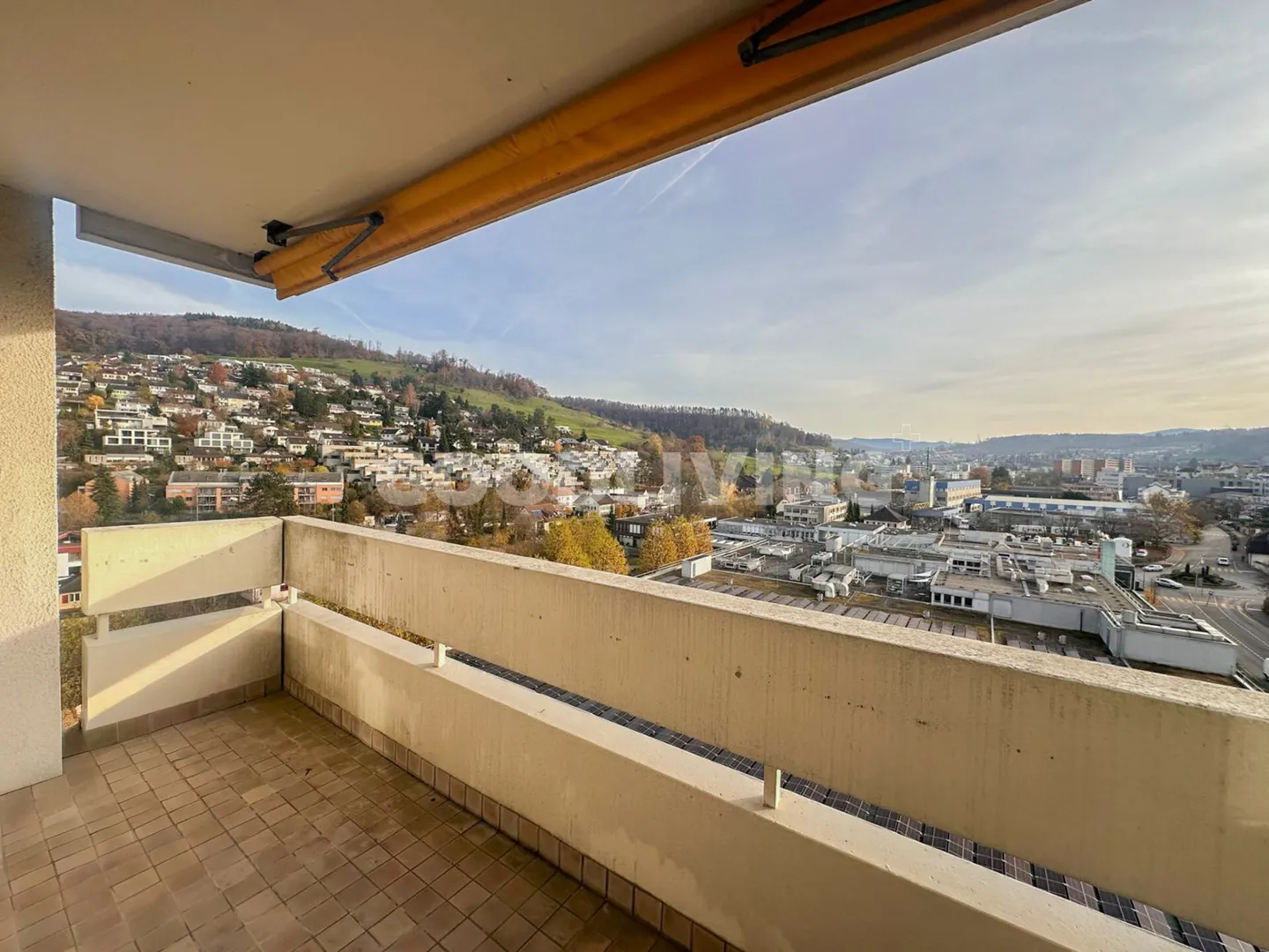 Living Above the Rooftops of Füllinsdorf - Photo 6 of 7