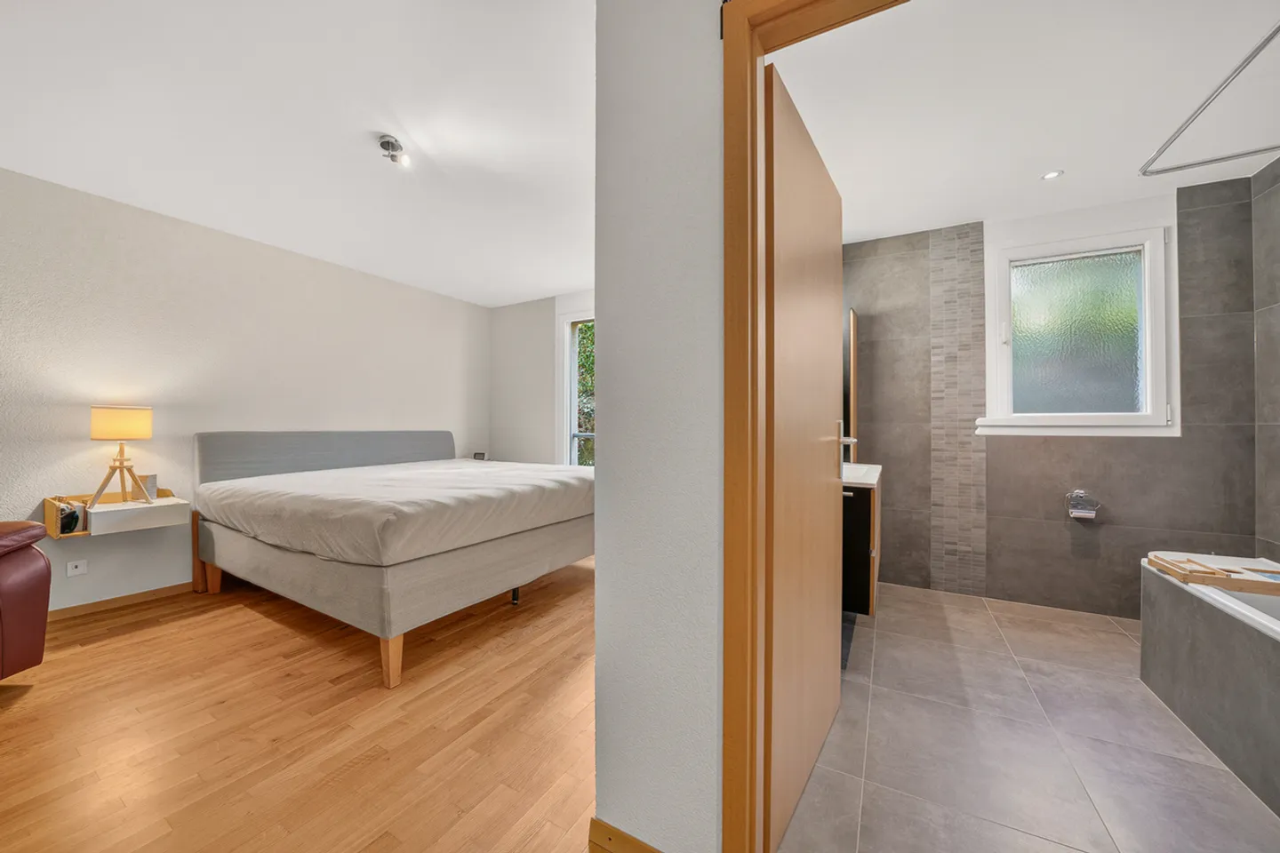 Appartement Magnifique avec Vue - Photo 7 sur 14