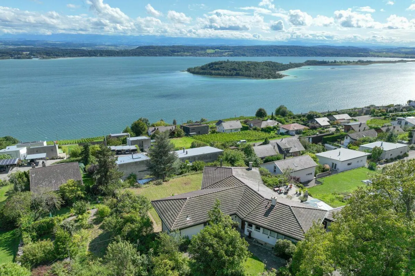 Luce, panorama e potenziale - una casa, tre appartamenti, molto spazio... - Foto 1 di 15