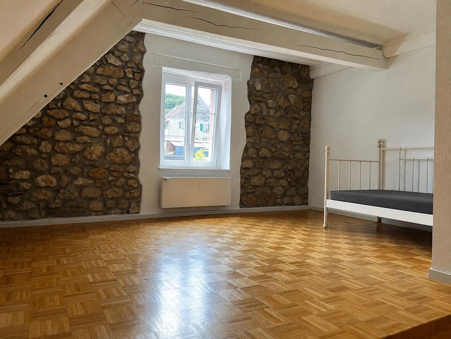 Gemütliche 3-Zimmer-Wohnung in Flüh - Foto 1 von 8