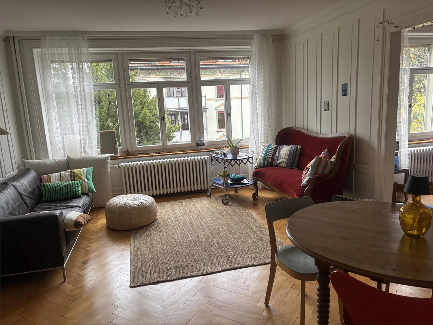 Appartamento tranquillo di 4 stanze al confine con la città vecchia - Foto 1 di 8