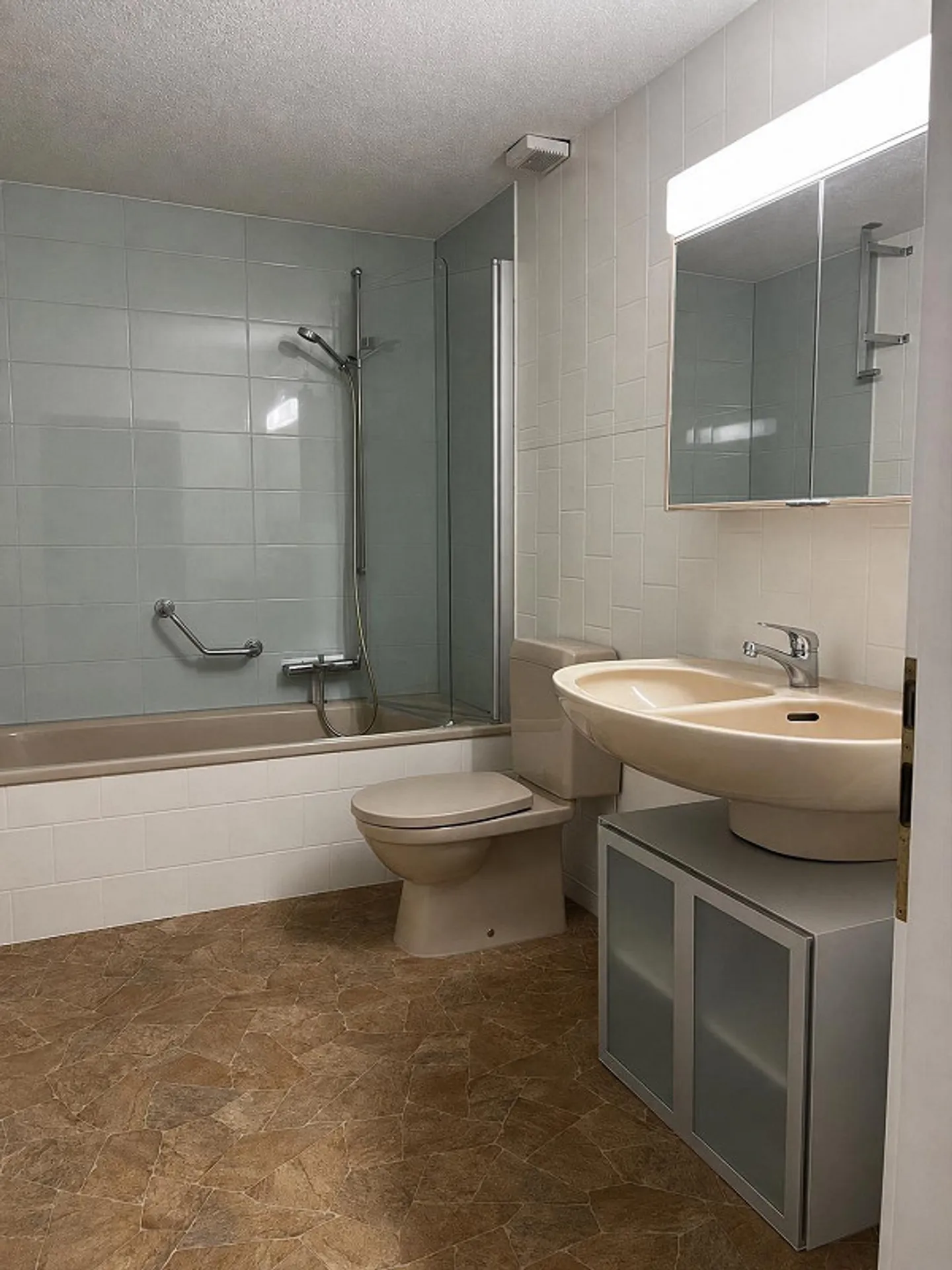 Gemütliche 3-Zimmer-Wohnung in Flüh - Foto 6 von 8