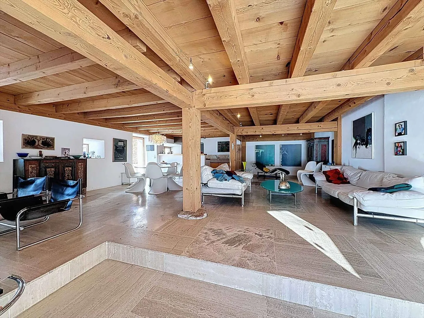 Bauernhof 8.5 Zimmer - Foto 7 von 13