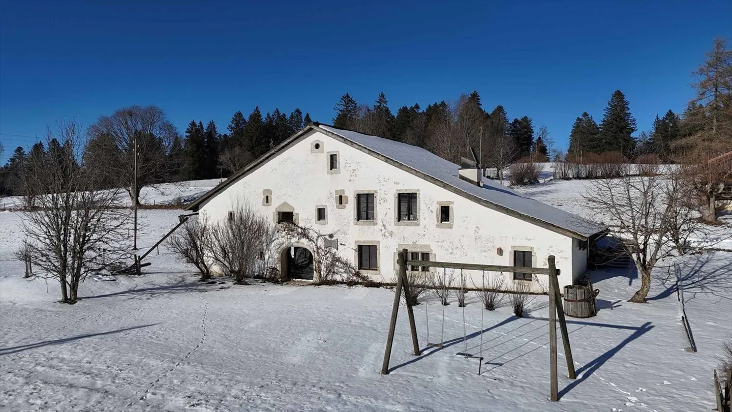 Bauernhof 8.5 Zimmer - Foto 12 von 13