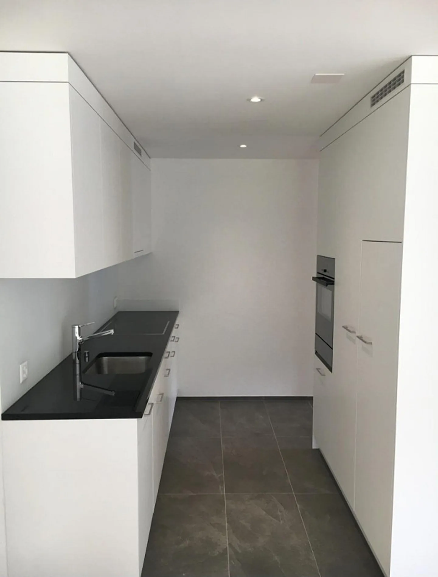 4.5 Room Apartment - Photo 3 of 7