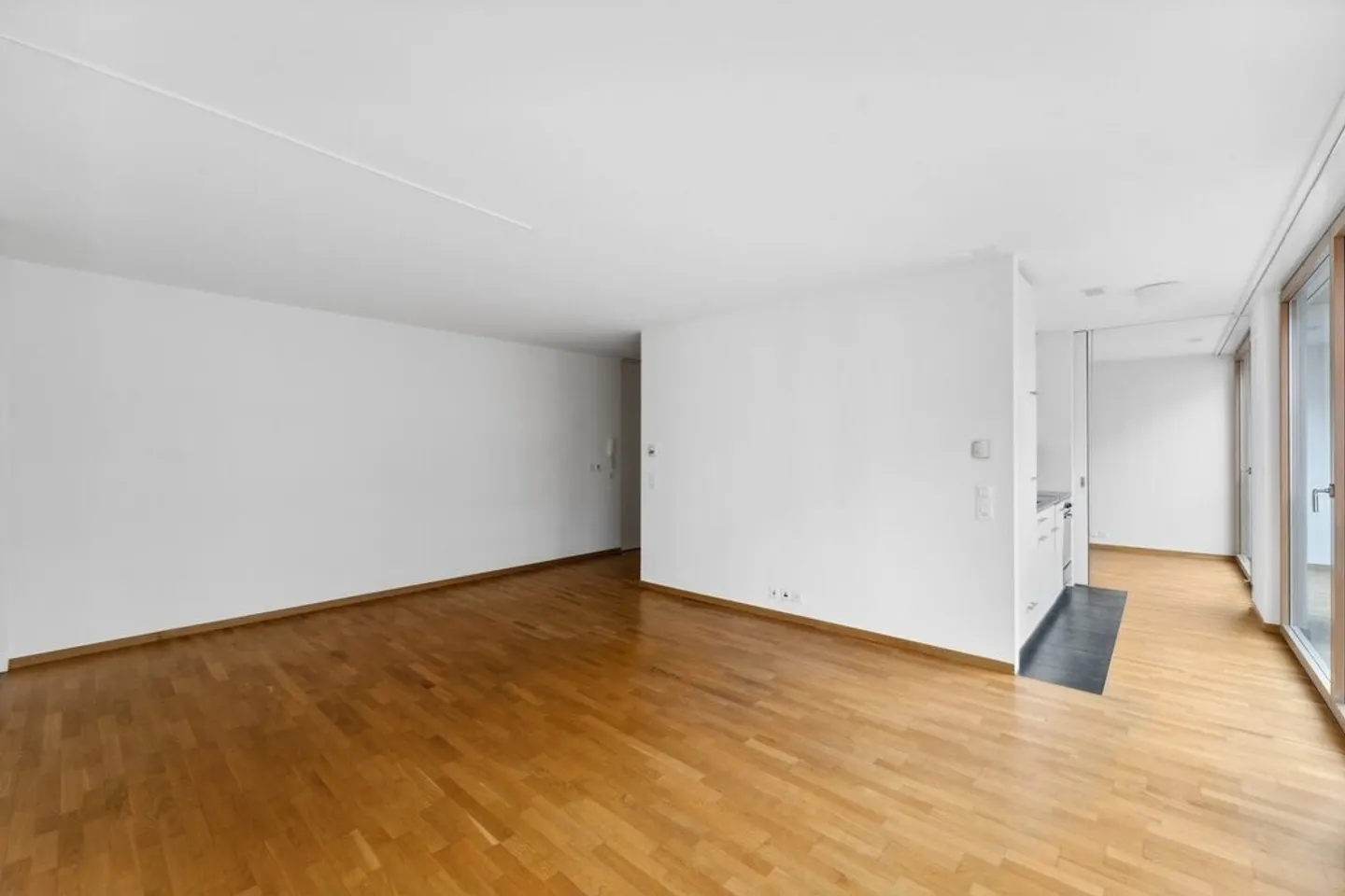 Appartamento in città per single - Foto 3 di 8