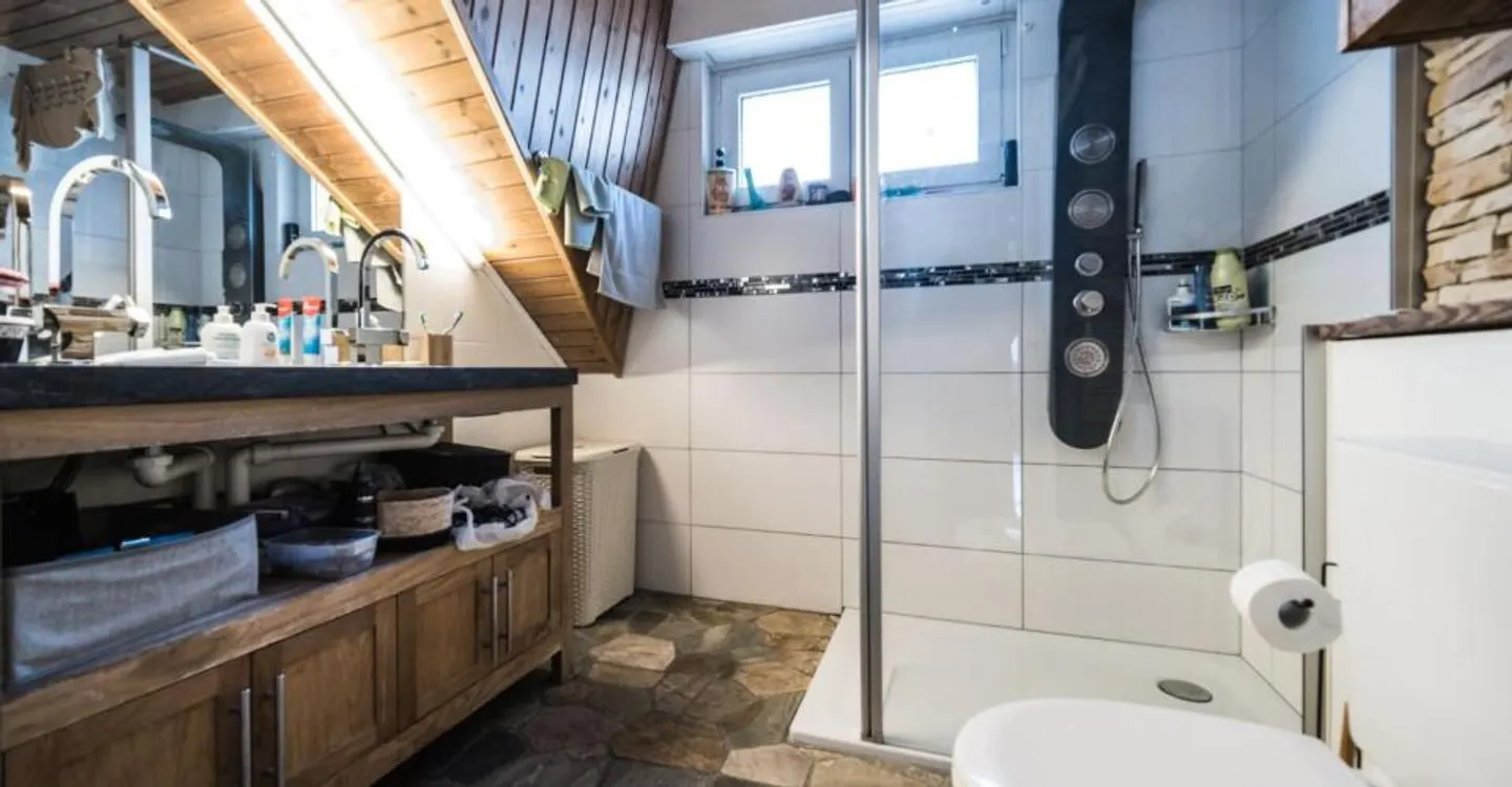 Immeuble de rendement: 3 appartements loués - Photo 12 sur 13