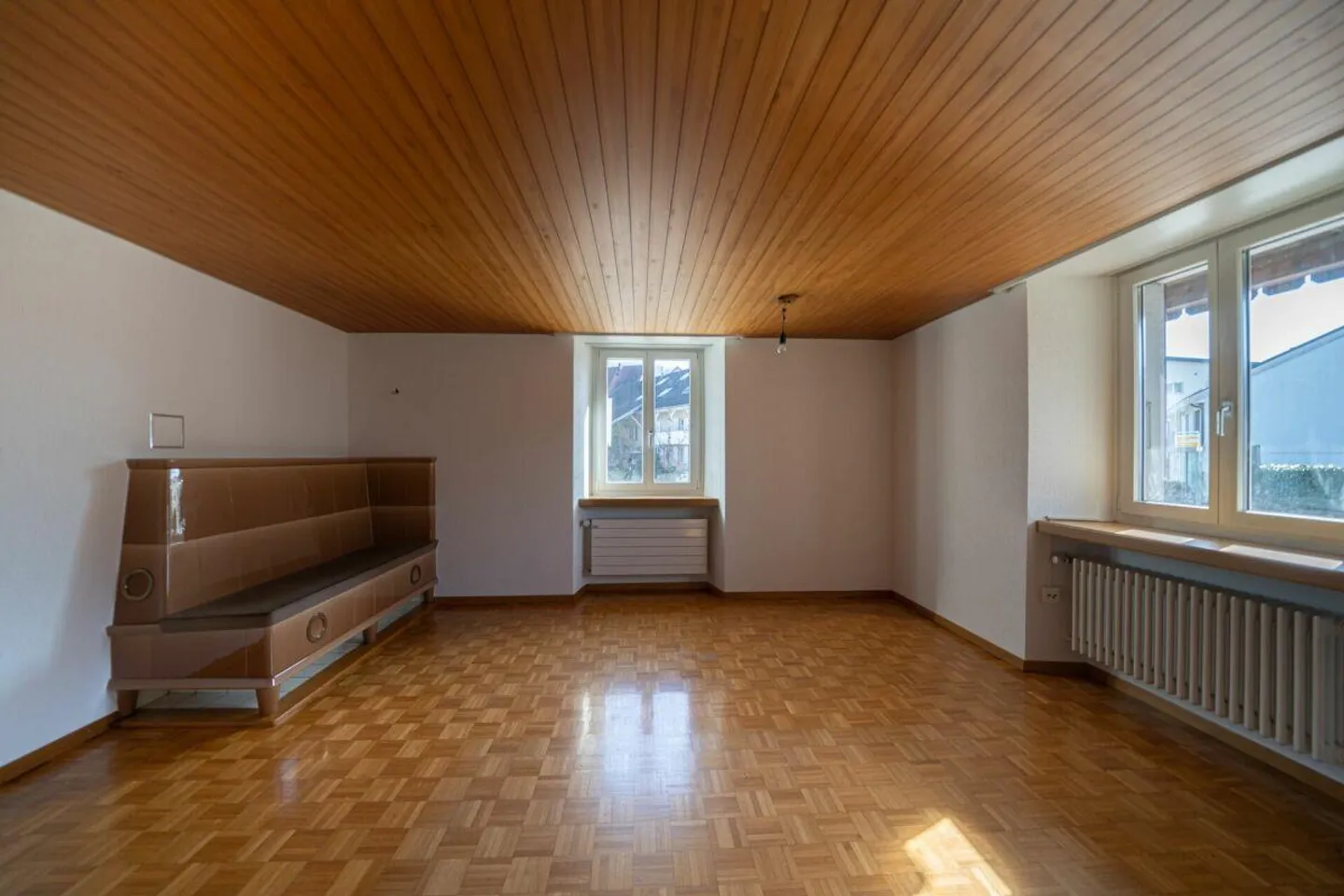 Charmantes Bauernhaus mit Scheune, Garage und Gewölbekeller - Foto 3 di 13