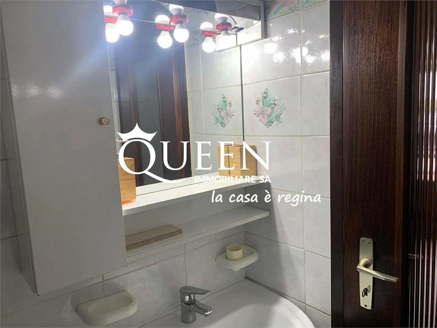 Vacallo: room with bathroom on the ground floor - Photo 5 of 9