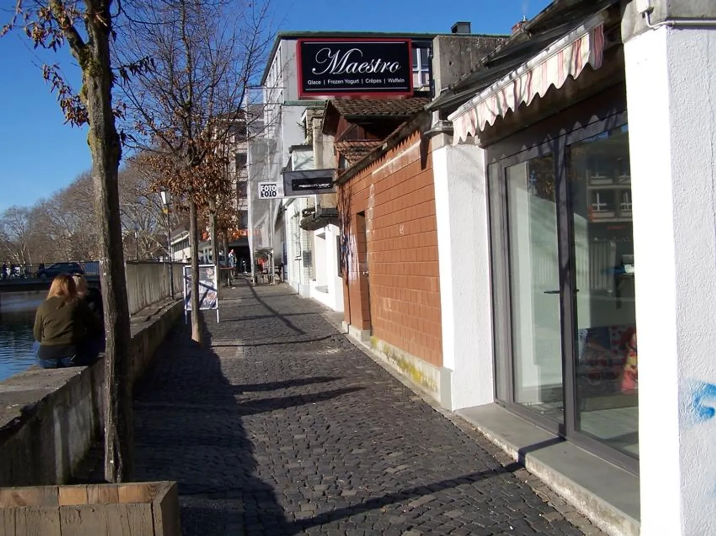 Retail space at Rathausquai directly on the Aare - Photo 9 of 10
