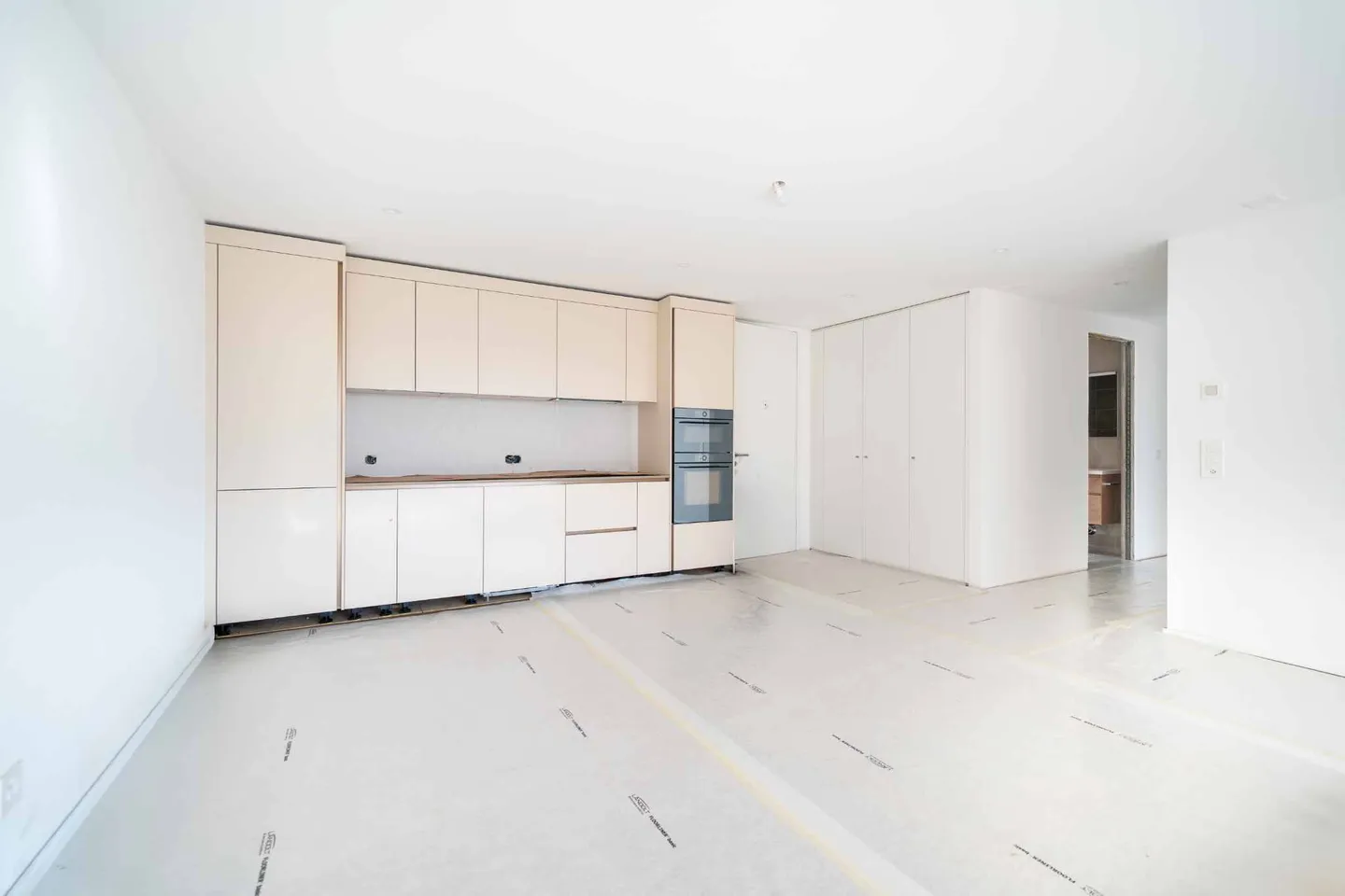 Appartement Moderne avec Balcon - Photo 2 sur 8