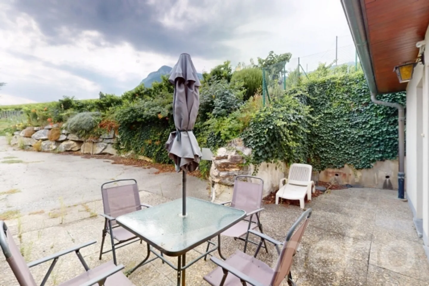 Exclusive Villa in the Heart of the Vineyards - Photo 12 of 13