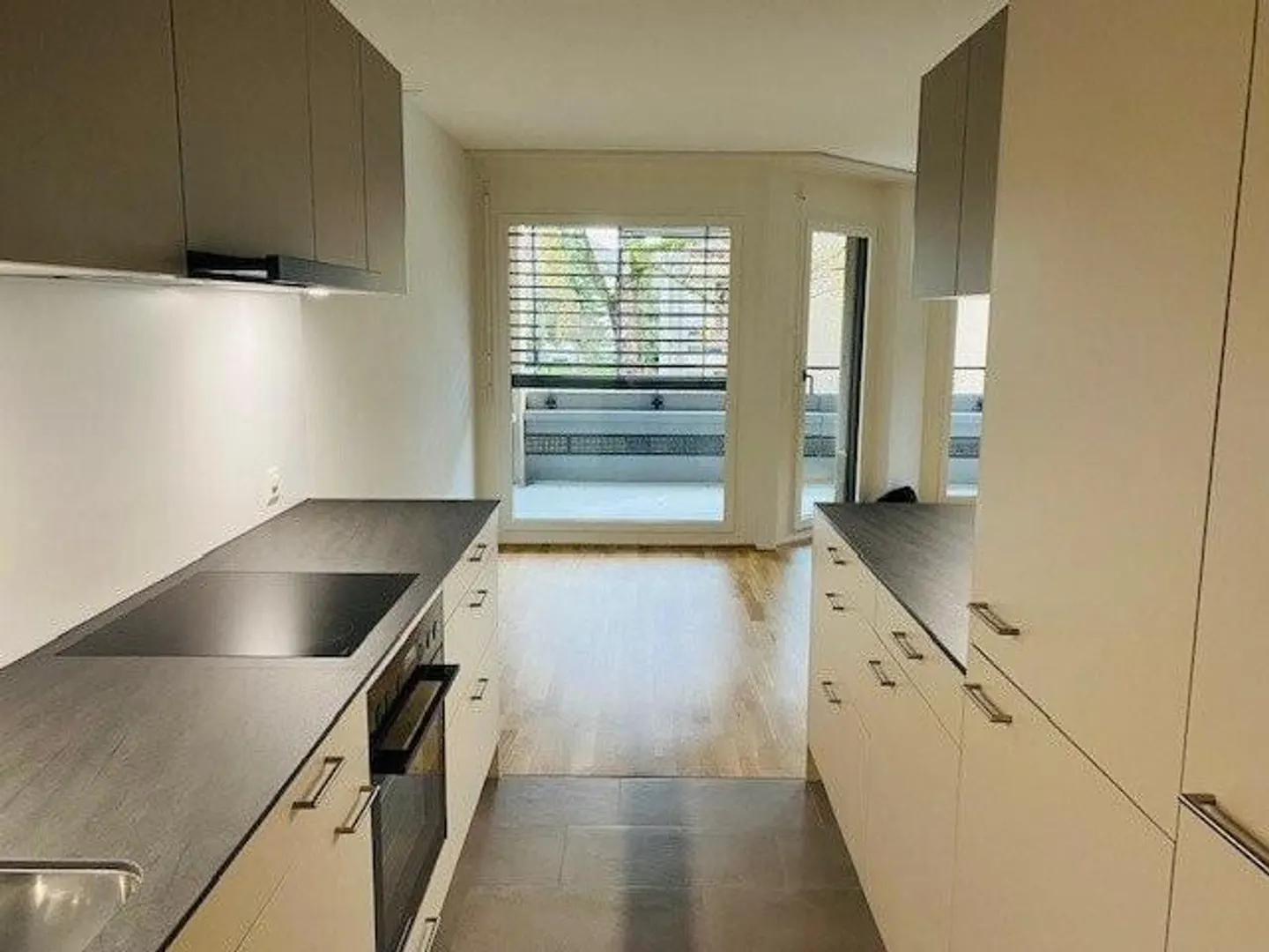 Appartamento spazioso per famiglie nel quartiere Lindendorf - Foto 3 di 12