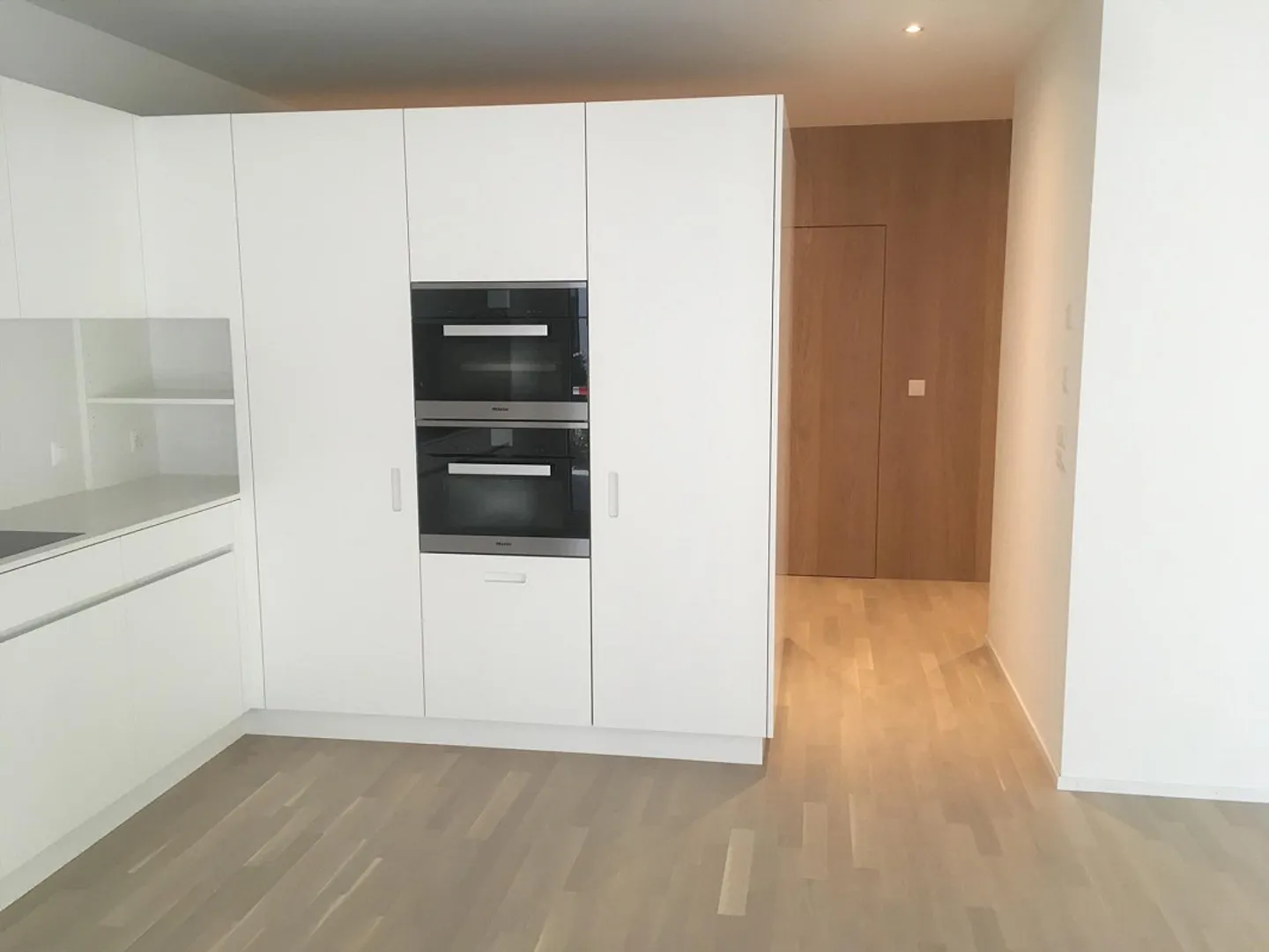 Bellissimo appartamento di 4 1/2 stanze in affitto - Foto 3 di 12