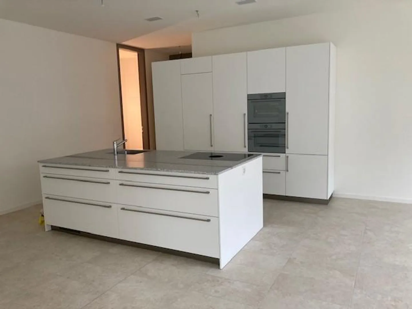 High-quality apartment with modern construction standards - Photo 1 of 8