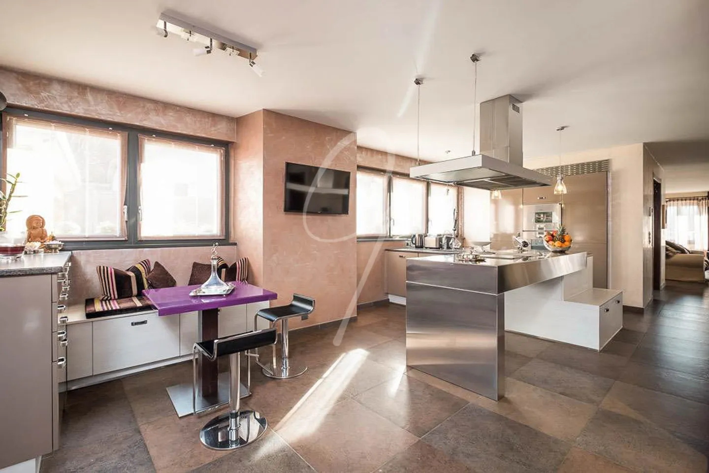 12-Zimmer-Haus - Foto 7 von 13