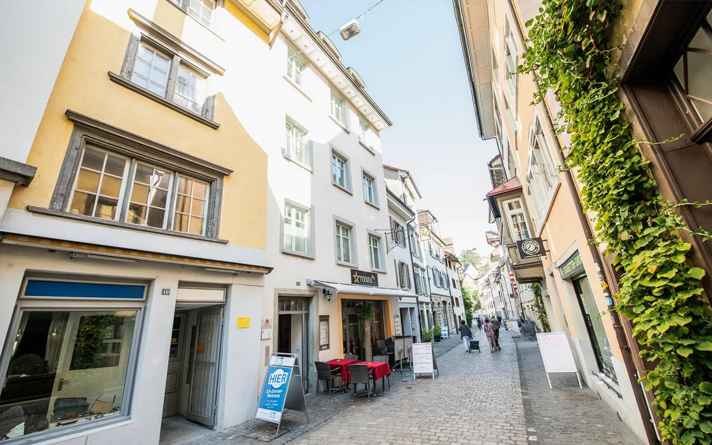 Stilvolle Attika-Maisonette mit Munotblick - Foto 3 von 12