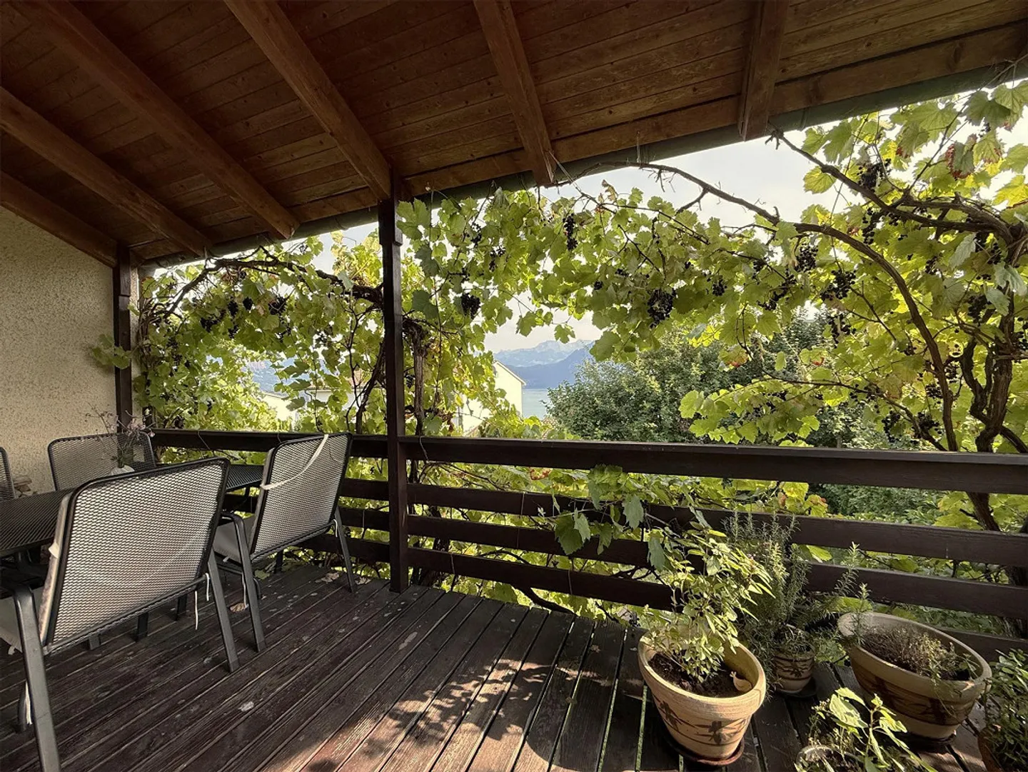 Affascinante casa a schiera di 5,5 stanze a Meggen - Foto 4 di 5