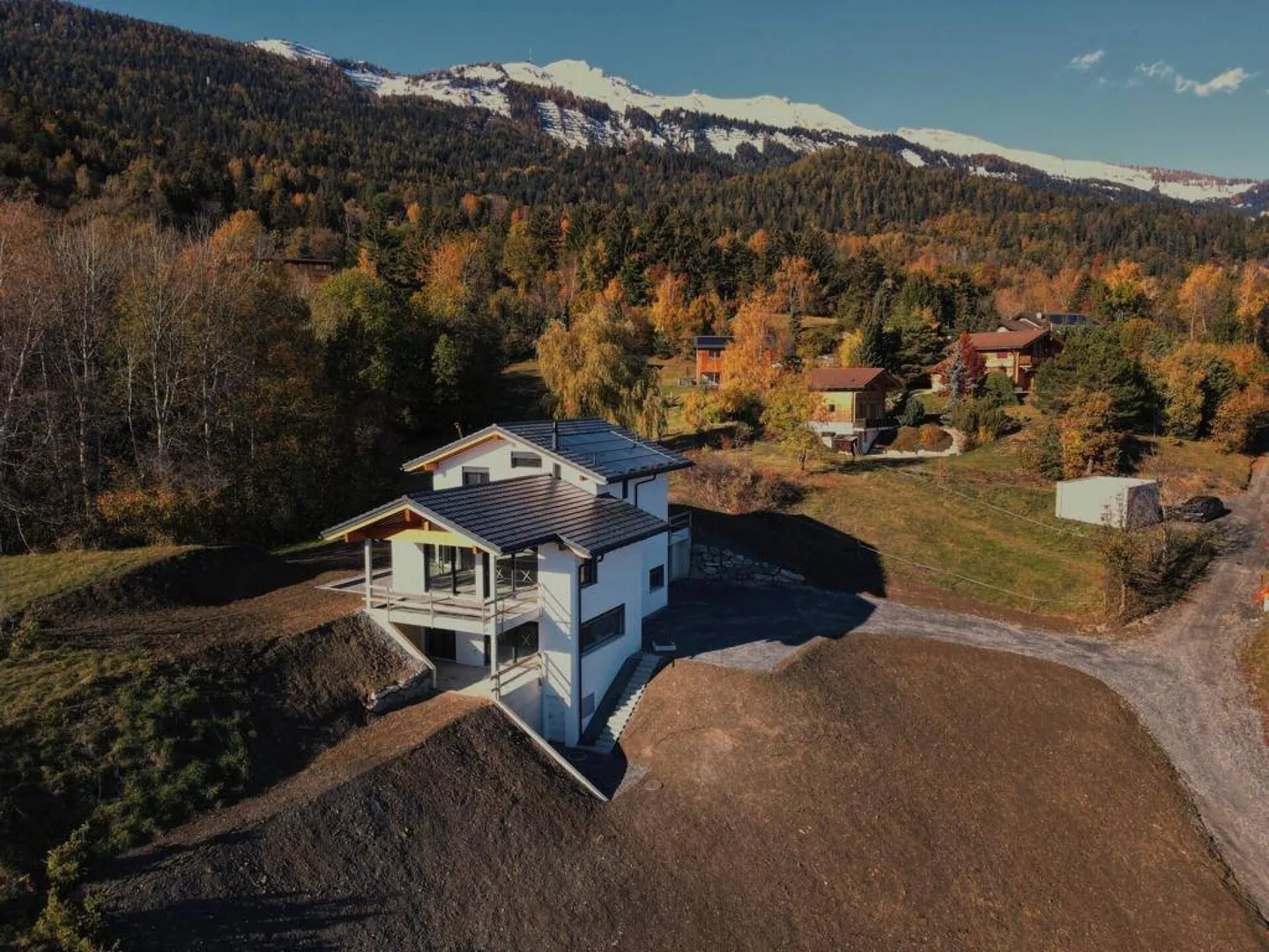 Villa splendide avec finitions personnalisées - Photo 1 sur 21