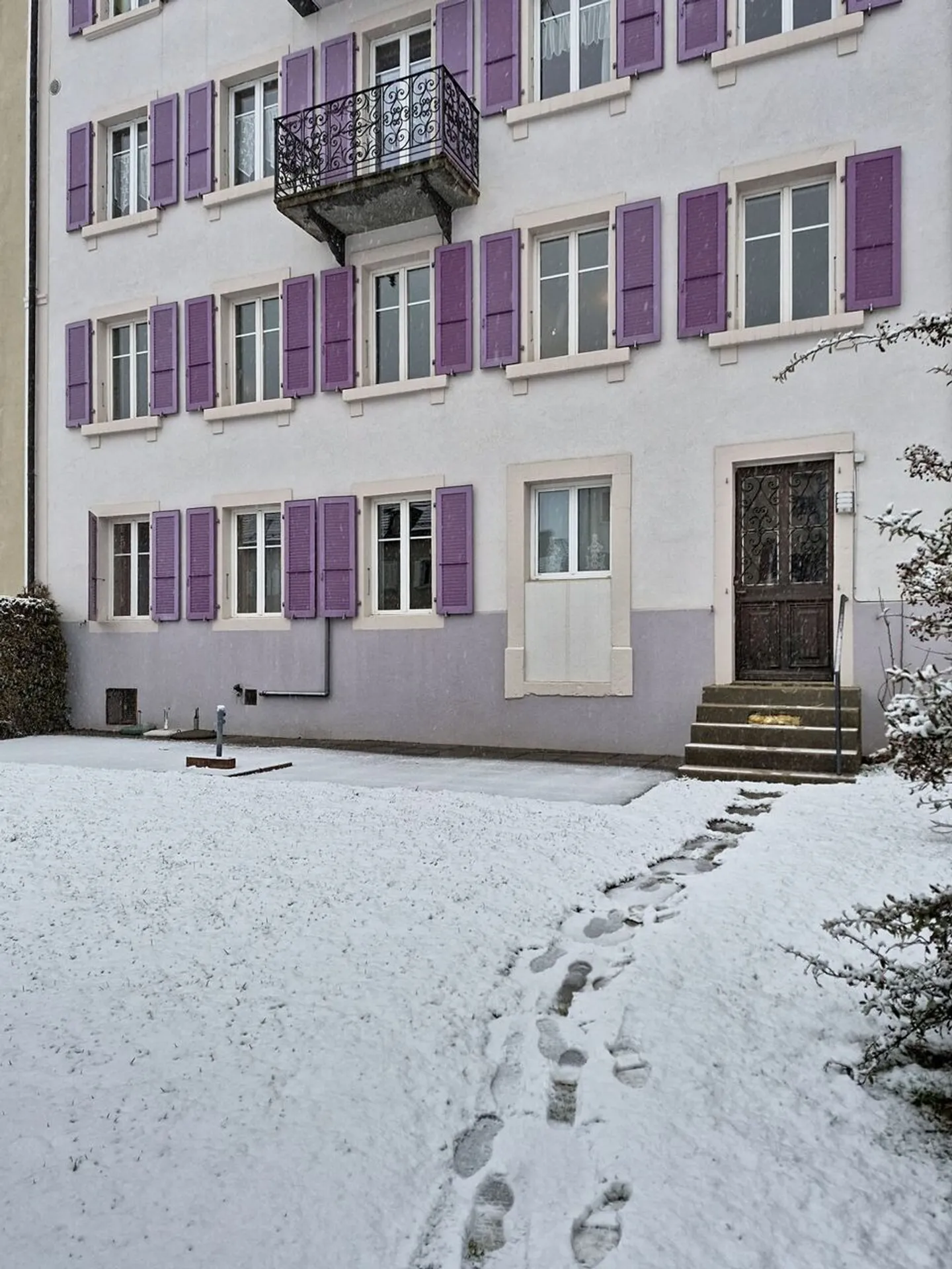 Spacious Apartment in La Chaux-de-Fonds - Photo 8 of 9