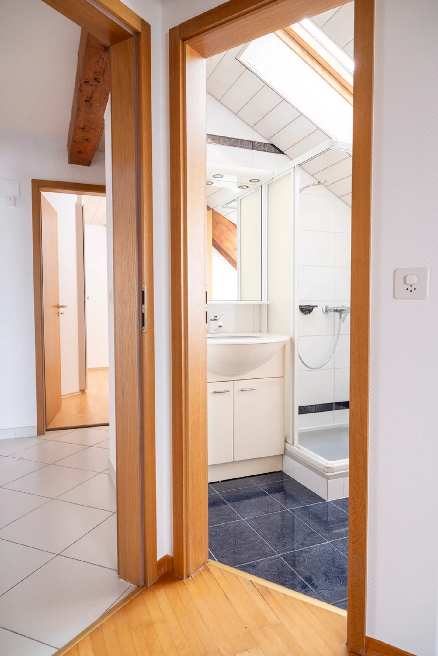 Charmantes Apartment mit Seeblick - Foto 9 von 21