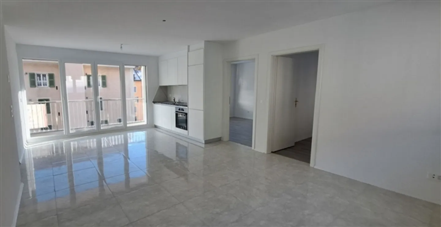 «St-Imier, neue 4.5-Zimmer-Wohnung im 3. OG mit Balkon» - Foto 3 von 10