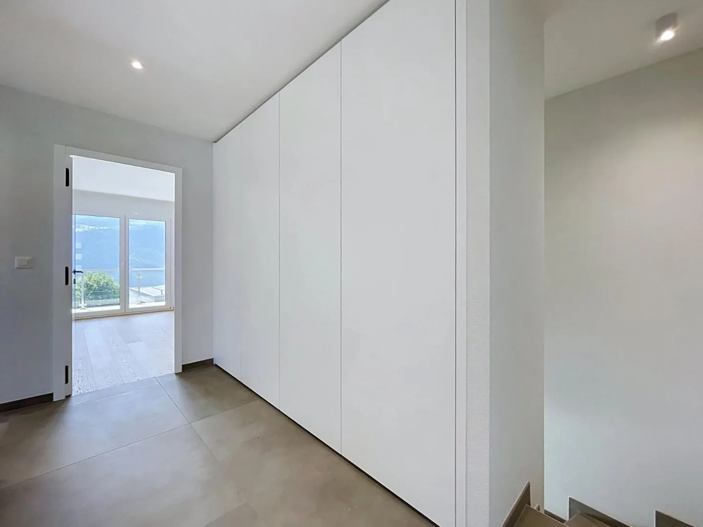 Villa contemporaine avec vue imprenable - Photo 7 sur 13