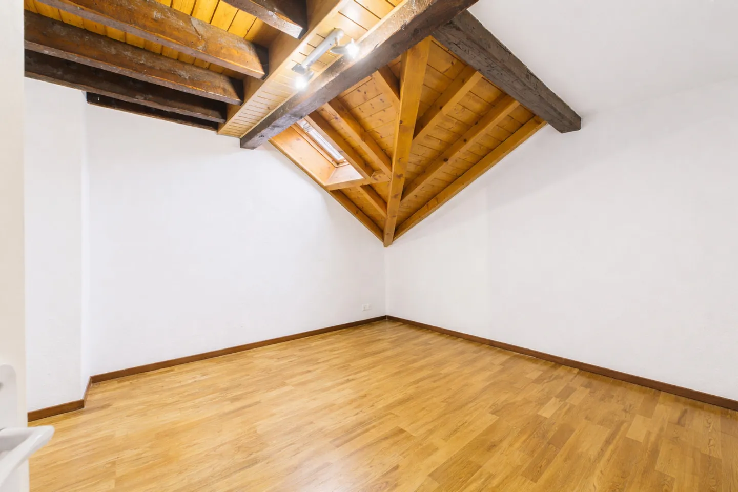 3,5-Zimmer-Wohnung mit sonnigem Balkon in Veyrier - Foto 7 von 10