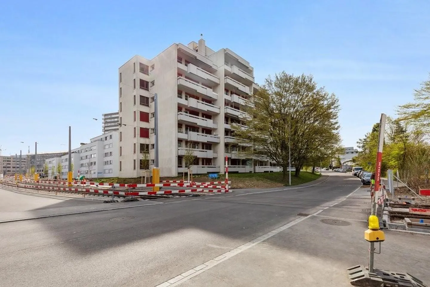 Places de parking à louer dans un garage souterrain ! - Photo 1 sur 1