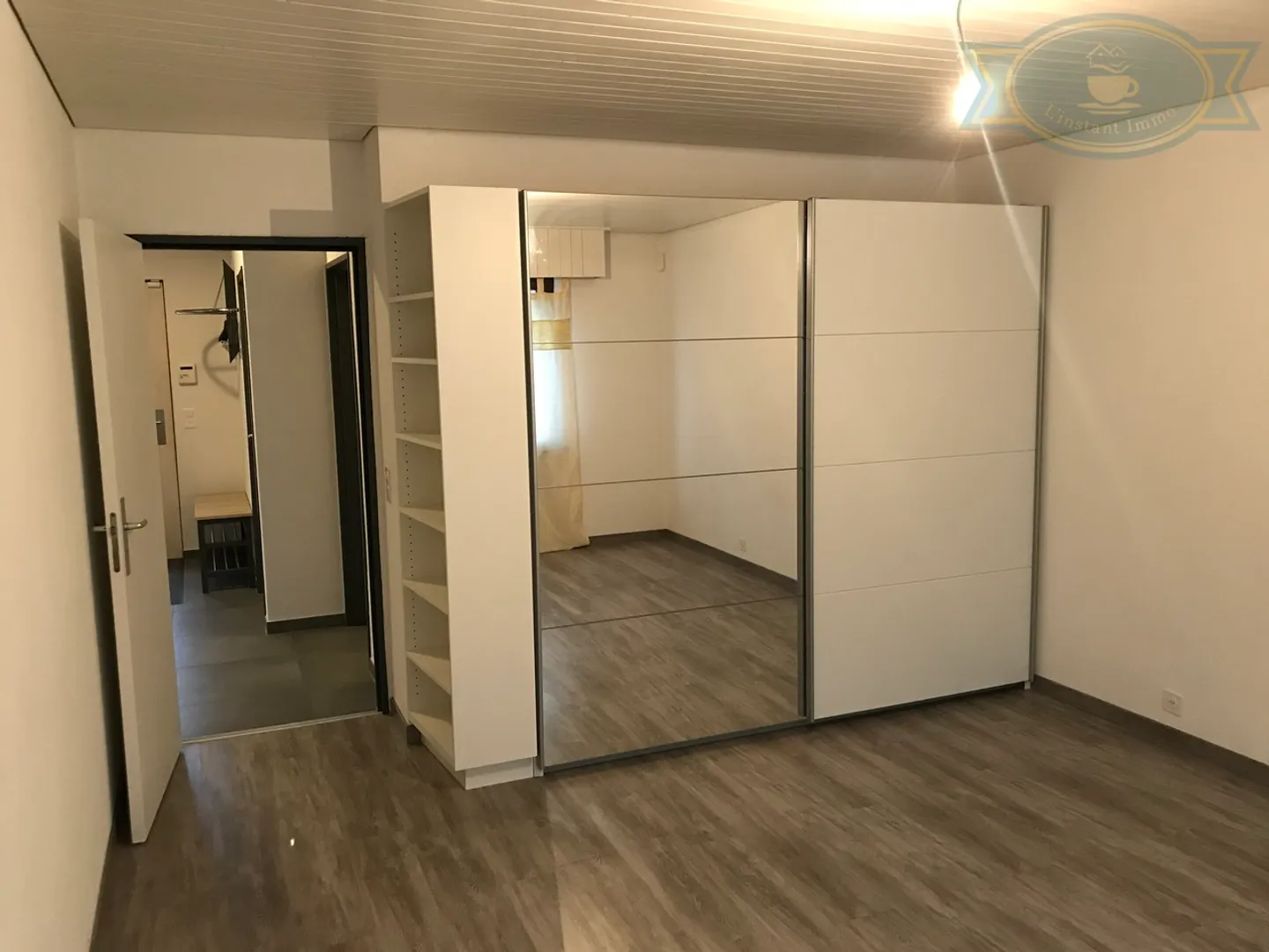 Casa con grande giardino privato e terrazza a Coeuve - Foto 10 di 12
