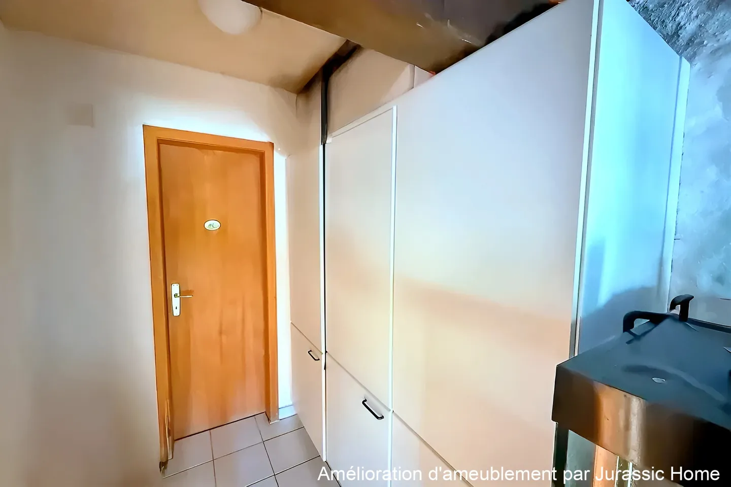 Charming Duplex Apartment - Photo 4 of 8